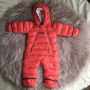 Patagonia down winter suit/puffer bunting